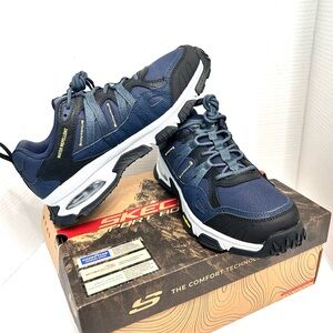 Skechers Men's Blue and Black Skech-Air Envoy Athletic Sneaker Shoes Memory Foam